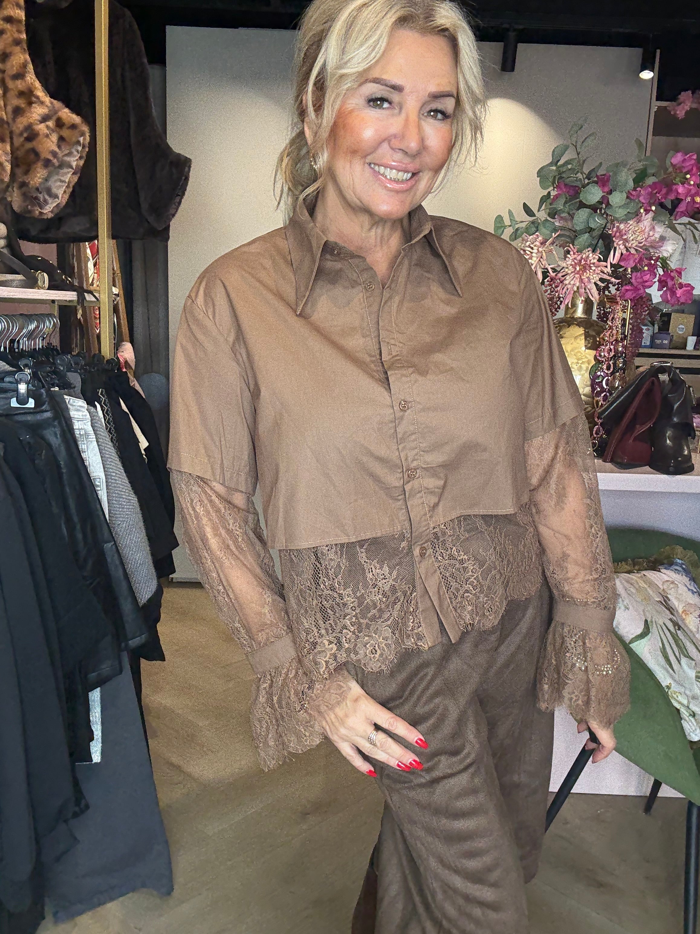 Blouse Camel Short Lace